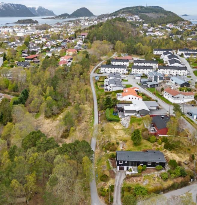 Tranquil Haven Villa Ålesund Extérieur photo